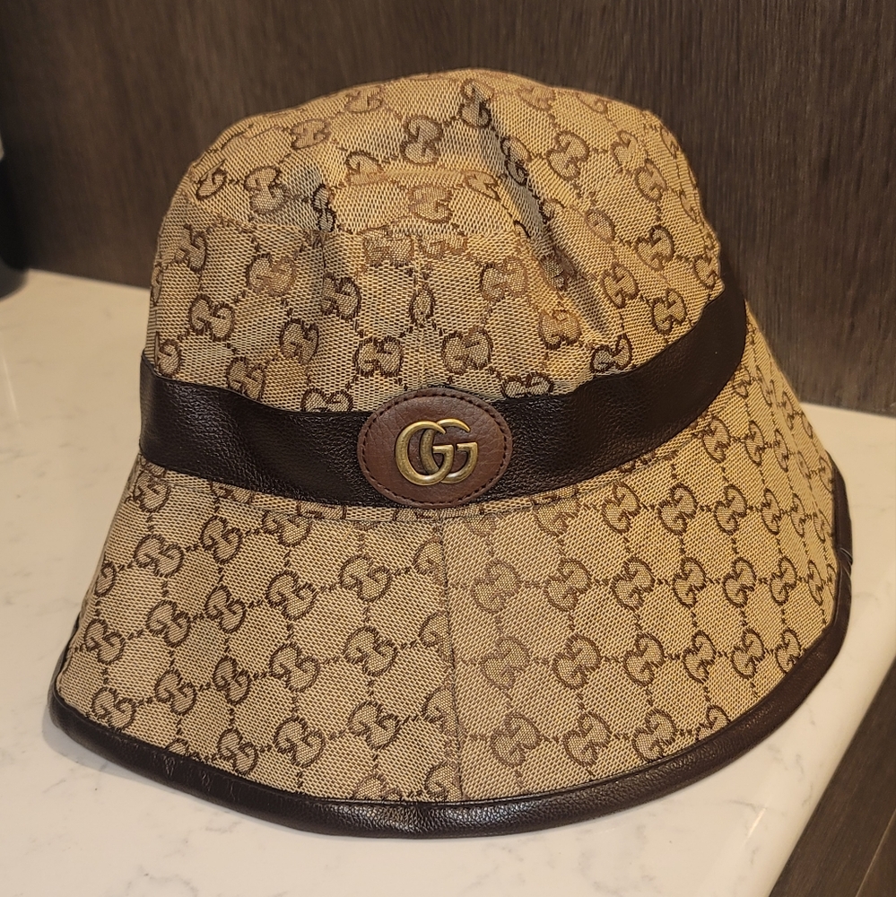 Gg bucket hat